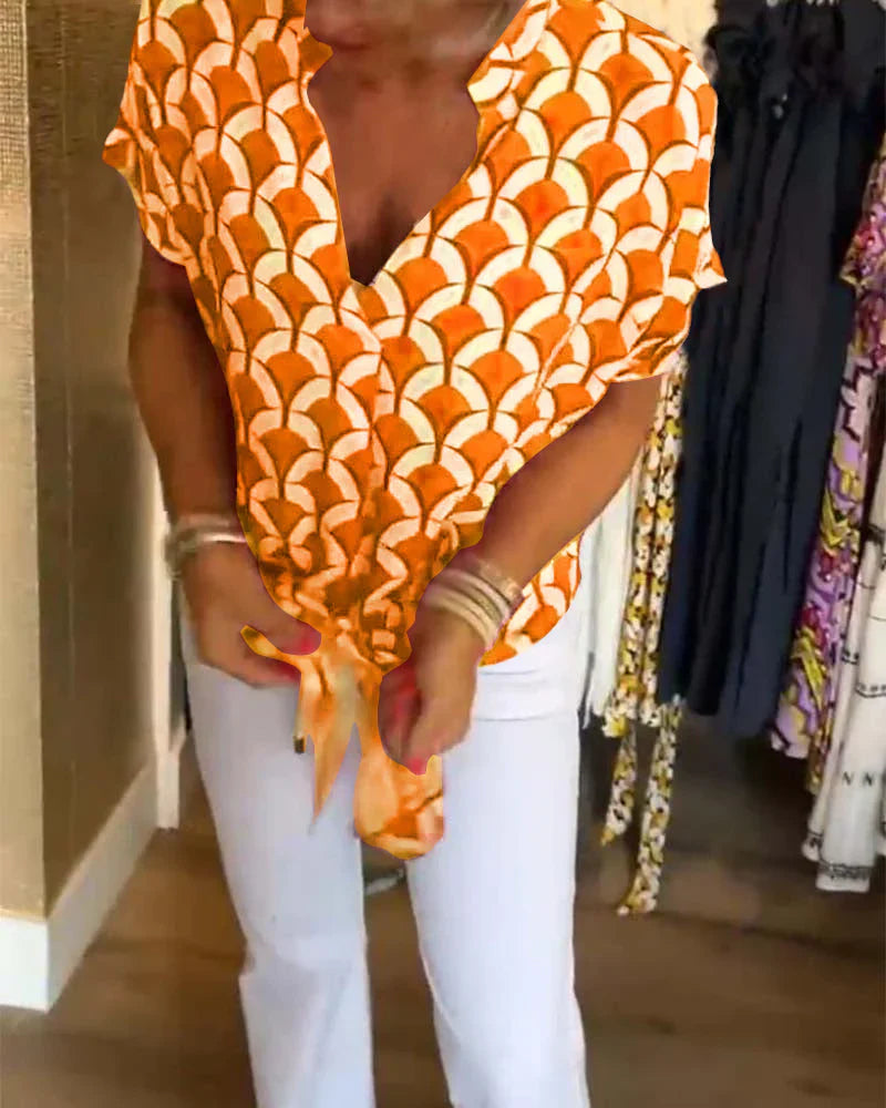 Emma™ | Elegante zomerblouse met knoopdetail