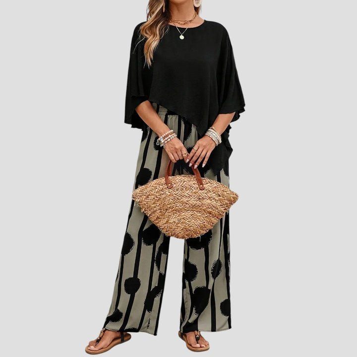 Lacey™ | Asymmetrische top en neutrale geprinte broek