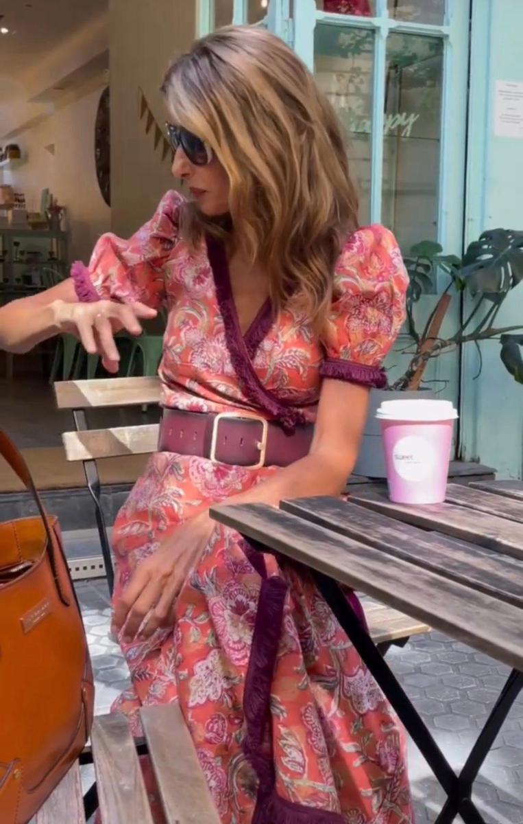 Roos™ | Elegante Roze Maxi Jurk met Korte Mouwen