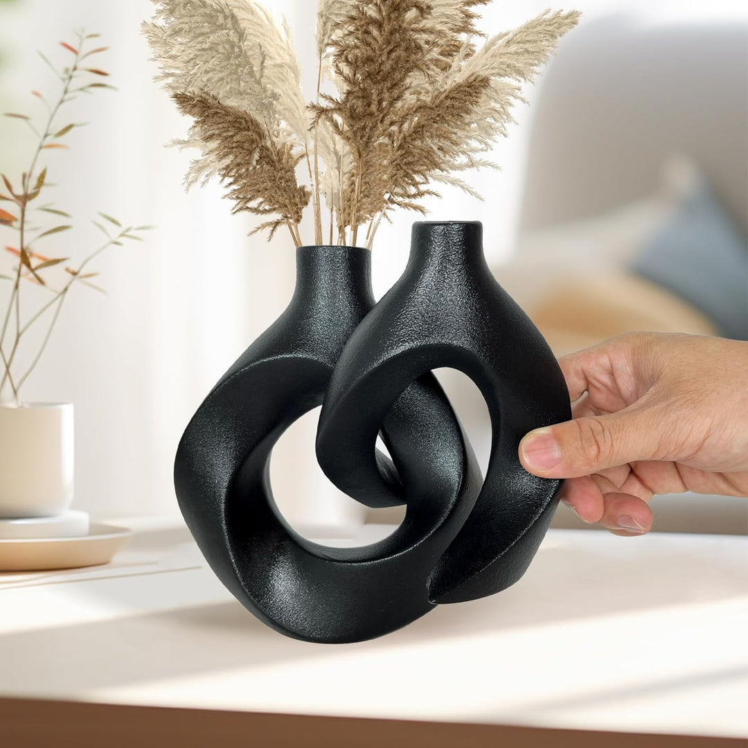 Set of 2 black ceramic vases