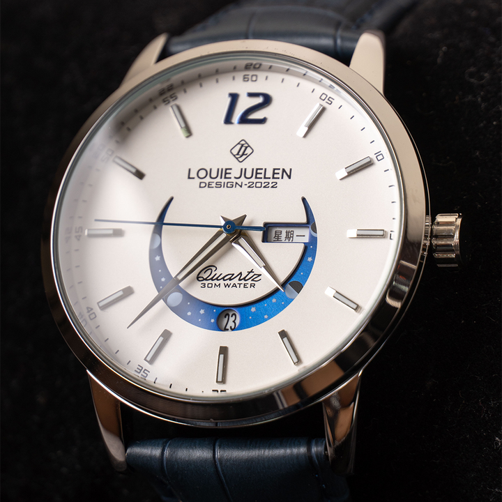 Elegante Horloge met Maanfases