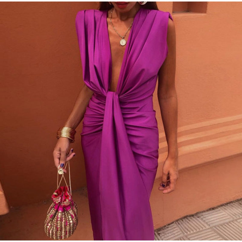 Elvia™ | Avondjurk met gedurfde decolleté en elegante silhouet