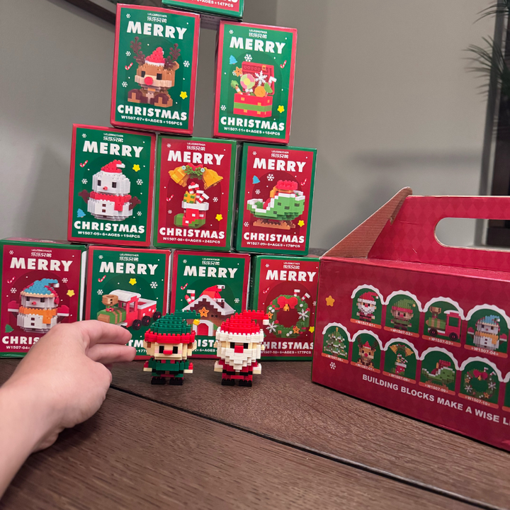 🎅 Santa Building Blocks™ – 12 creative Christmas figures for the whole family. 🎄
